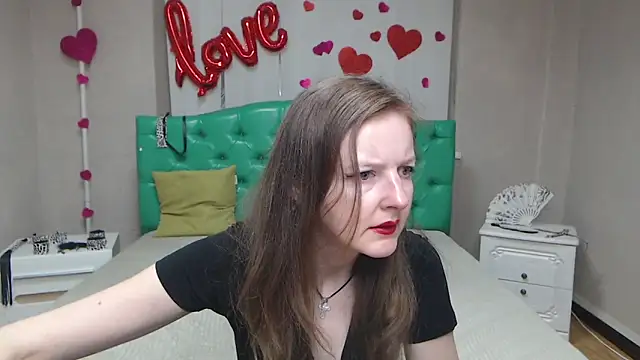 MeganPirs online show from 04/10/26, 05:20