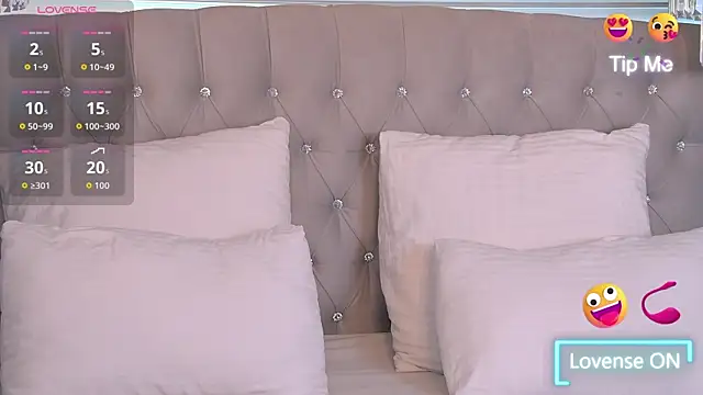 Snapshot of JassyCollins chatting on 07/16/26, 03:20 JassyCollins online show from 07/16/26, 03:20