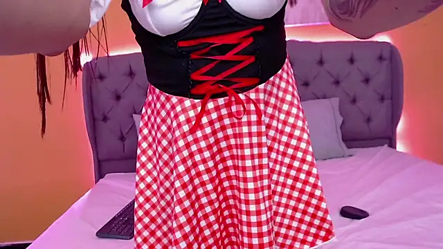 alexaneuer online show from 03/04/26, 01:52