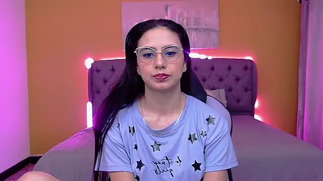 alexaneuer online show from 06/02/26, 01:22