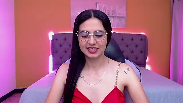 alexaneuer online show from 05/13/26, 01:07