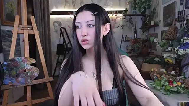 EffieMeowley online show from 04/11/26, 09:24