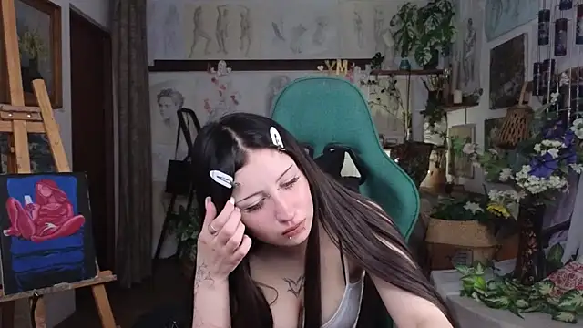 Snapshot of EffieMeowley chatting on 05/09/26, 07:56 EffieMeowley online show from 05/09/26, 07:56