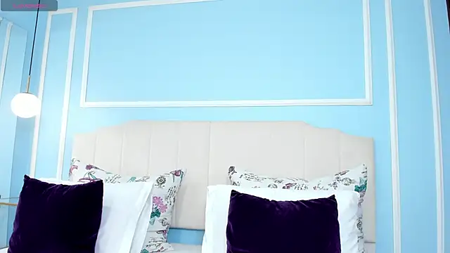 Snapshot of raquel_mooon chatting on 03/03/26, 05:20 raquel mooon online show from 03/03/26, 05:20