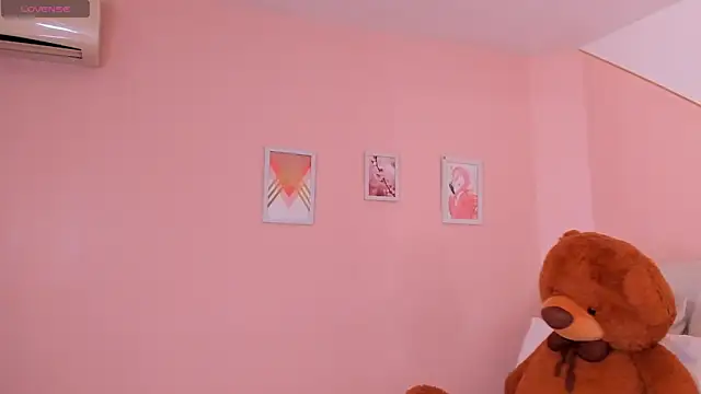 raquel mooon online show from 03/12/26, 04:55