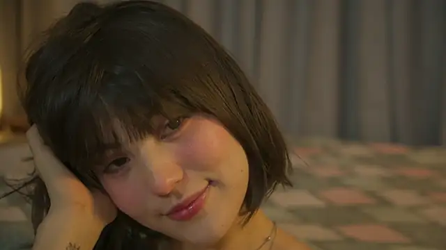 AitanaJhons  online show from 04/23/26, 10:55