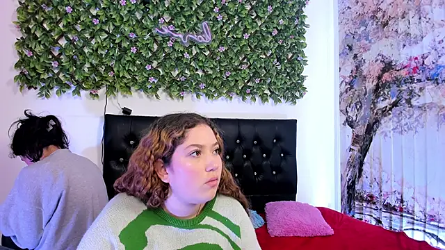 valeria and zoe online show from 05/20/26, 03:42