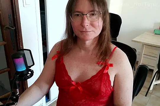 Snapshot of Jessica_hotTime chatting on 04/04/26, 10:55 Jessica hotTime online show from 04/04/26, 10:55