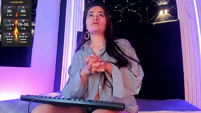  Macadamiia  online show from 03/23/26, 12:05