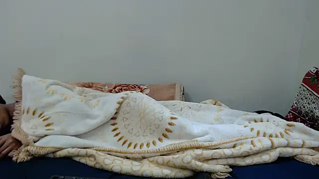 Freakycandy02 online show from 04/28/26, 02:27
