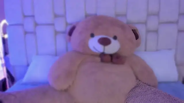 AgathaUwuDoll online show from 04/02/26, 07:53