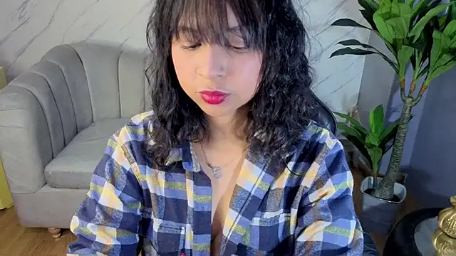 Kristen black T online show from 03/26/26, 03:16