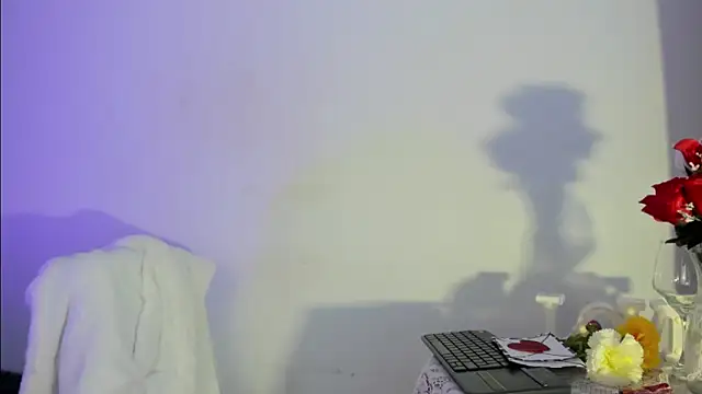 Angela Garciaa online show from 03/06/26, 08:26