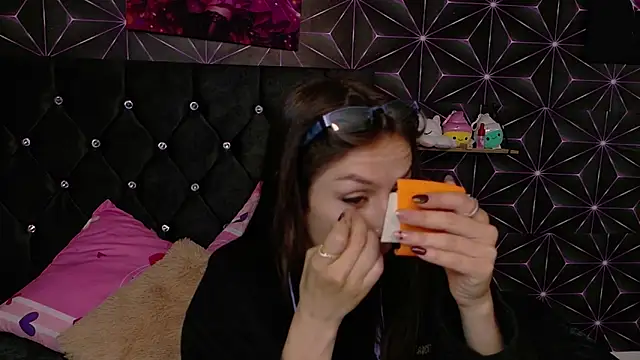 Snapshot of Miis_Beella chatting on 06/11/26, 12:46 Miis Beella online show from 06/11/26, 12:46