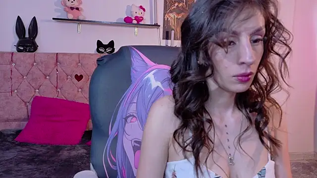 Miis Beella online show from 05/12/26, 07:31