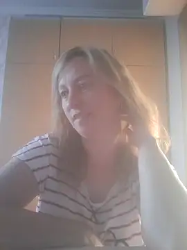 Snapshot of ChristinaYork chatting on 06/13/26, 03:59 ChristinaYork online show from 06/13/26, 03:59
