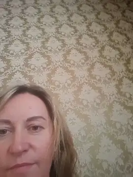 Snapshot of ChristinaYork chatting on 06/09/26, 12:39 ChristinaYork online show from 06/09/26, 12:39
