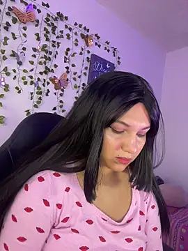 aurora bela online show from 03/23/26, 12:16