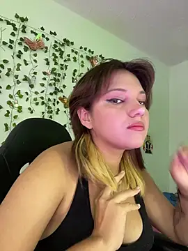 aurora bela online show from 03/20/26, 12:17