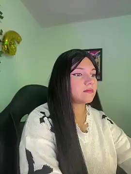 aurora bela online show from 04/08/26, 10:50