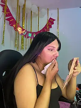 aurora bela online show from 04/03/26, 04:52