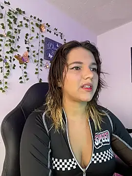 aurora bela online show from 03/22/26, 04:08