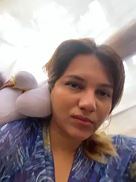 aurora bela online show from 03/19/26, 05:57