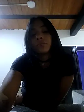 Snapshot of Rommen_N_Zoe chatting on 03/27/26, 10:22 Rommen N Zoe online show from 03/27/26, 10:22