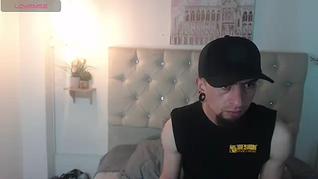 Rommen N Zoe online show from 05/29/26, 01:00