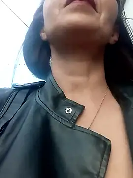 celeste kiss  online show from 03/14/26, 10:49