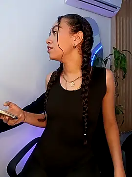 ritzabeth daniel online show from 04/02/26, 02:30