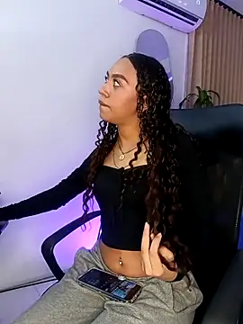 ritzabeth daniel online show from 03/28/26, 02:23