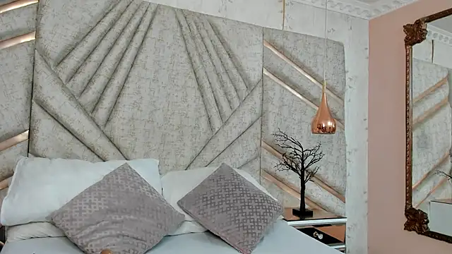 EmeelyMuller online show from 04/02/26, 04:19