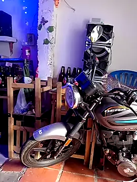 Lamonita05 online show from 03/03/26, 09:44