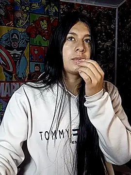 charlottte wh online show from 04/08/26, 09:44