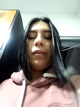 charlottte wh online show from 03/06/26, 09:04