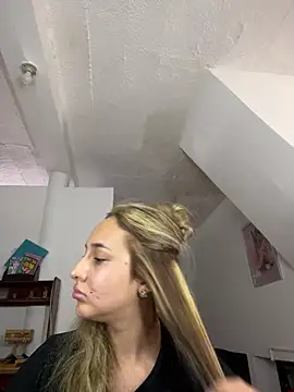 SamanthaVega  online show from 03/19/26, 04:51