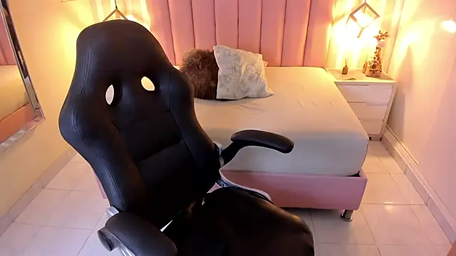 carmilla13 online show from 03/24/26, 08:20