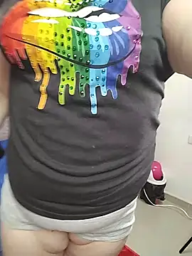 Snapshot of Camilaa_titssexxx chatting on 03/03/26, 10:44 Camilaa titssexxx online show from 03/03/26, 10:44