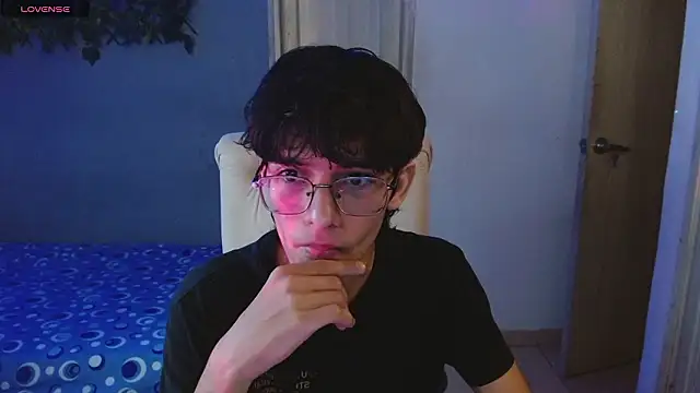 noah millerx online show from 03/11/26, 04:50