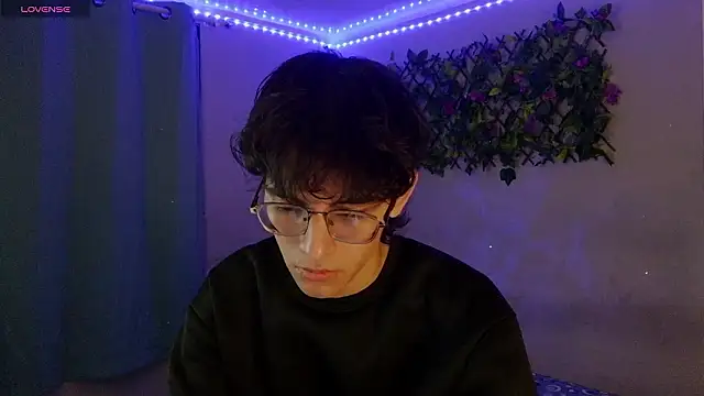 noah millerx online show from 03/25/26, 03:50