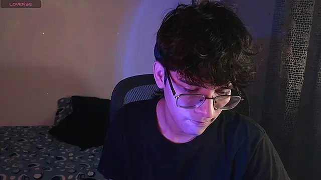 Snapshot of noah_millerx chatting on 02/27/26, 05:51 noah millerx online show from 02/27/26, 05:51