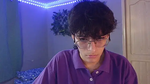 noah millerx online show from 03/18/26, 05:54