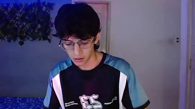 noah millerx online show from 03/13/26, 04:39