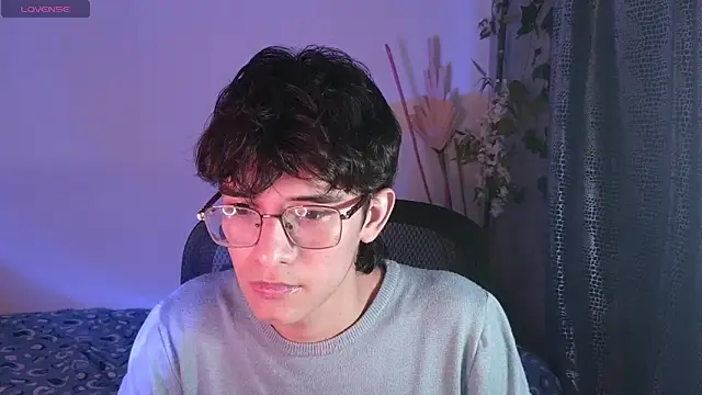 noah millerx online show from 03/04/26, 03:53