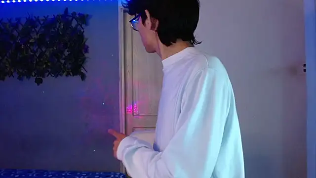 noah millerx online show from 03/10/26, 03:43