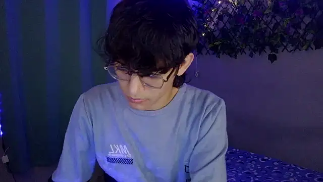 noah millerx online show from 03/26/26, 03:49