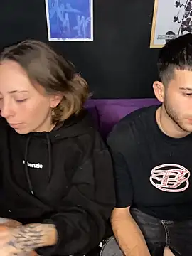 parejahot77 online show from 03/24/26, 05:07