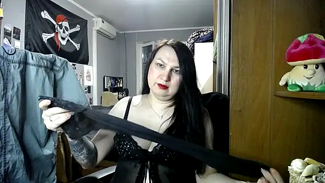 EvaBeautyXx online show from 03/04/26, 07:54