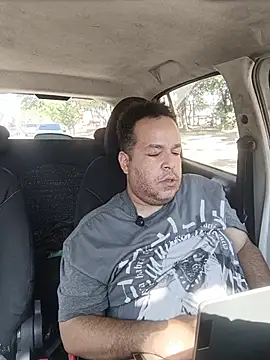 UrsoBissexualPauGrosso online show from 04/15/26, 04:22